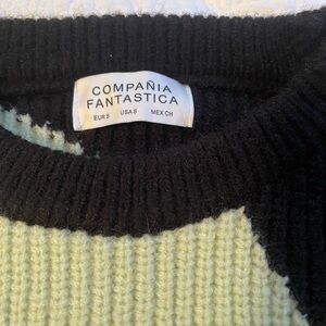 Women size small Compania Fantastica sweater size S.  Worn once.  Excellent